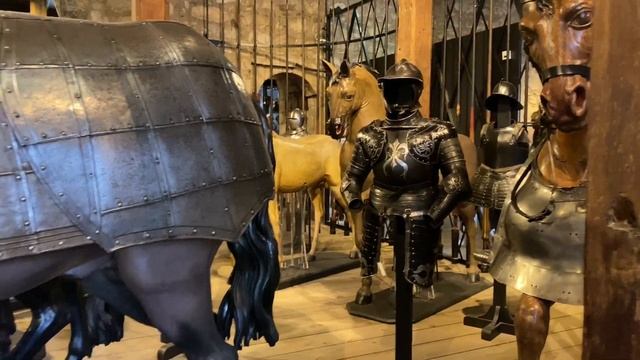 The Tower Of London | Royal Historic Castle | The Crown Jewels | Inside Tower Of London