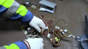 Смотрим устройство компьютерного блока питания. Золото, серебро и медь...