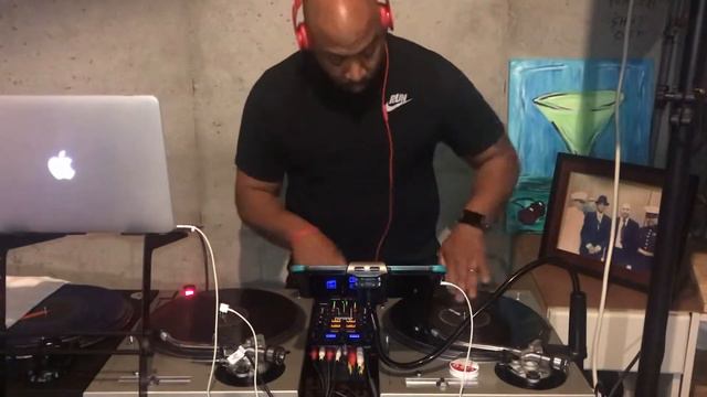 Beat juggling Dj Liddio G смотреть онлайн