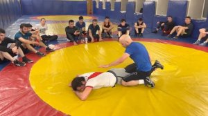 Техника выполнения приема растяжка на ногу. Шамиль Османович @Osmanov