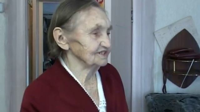 Почтальоны вручают шадринским ветеранам персональные поздравления Президента России смотреть онлайн