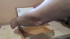 Маленький этюдник своими руками. Усовершенствованная модель под холст 20Х25 см.