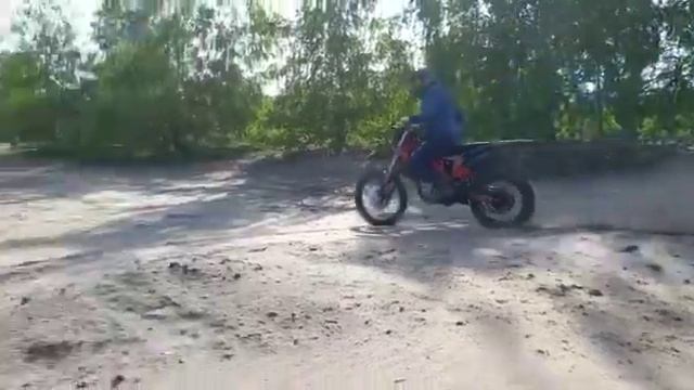 Z11 на 3 звезды 13-49 смотреть онлайн