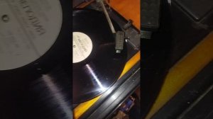 Проигрыватель винила Вега 323