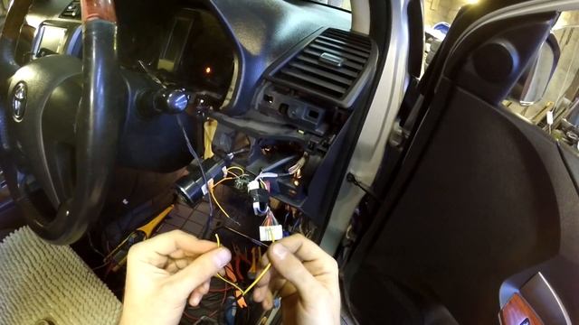 Обходчик иммобилайзера Toyota своими руками. ДимАСС смотреть онлайн