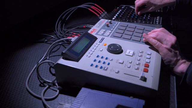 LudoWic - MARSH UDS Jam (USSR drummachine)