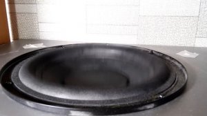 Samsung MAX-KDZ150 Bass Test