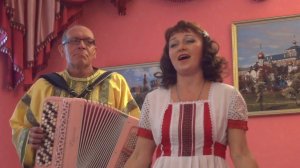 песня "Восемнадцать лет"  исп. Комиссарова Ольга Владимировна