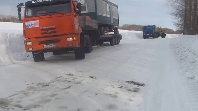 Дорога яйцом. Дороги Ямала видео. Доброе утро КАМАЗ.