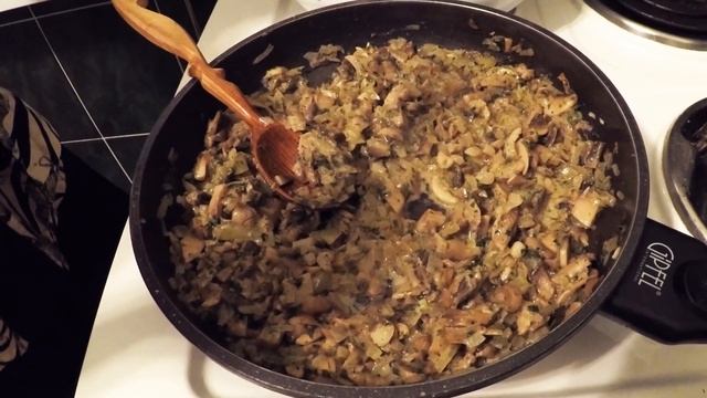 Запеченная картошка с грибами в духовке простой рецепт на ужин!