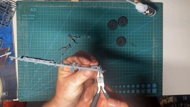 40K IMPERIUM: ISSUES 1 & 2 - Review and Necron Warriors Build смотреть онлайн