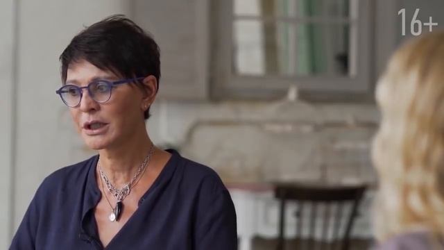 Ирина Хакамада про масштабирование личного бренда. Секреты о том, как развить харизму  // 16+