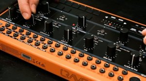 Behringer Crave: 64 Melodic Patterns/Sequences. No talk/Demo