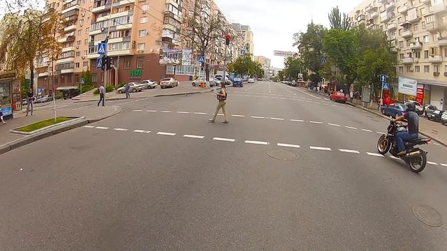 Как НЕстоит стартовать со светофора