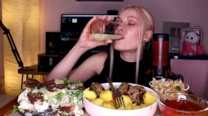 MUKBANG | Салат цезарь, котлеты, картофель капуста | Caesar salad, cutlets, potato cabbage не ASMR