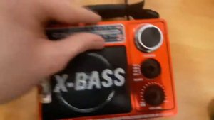 что в нутри радио X - BASS