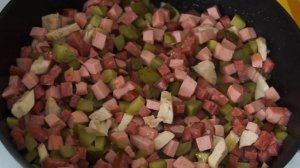 Супы на каждый день. Солянка сборная мясная Простой рецепт