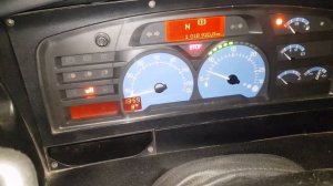 Renault Magnum Замена 4х контурного крана!