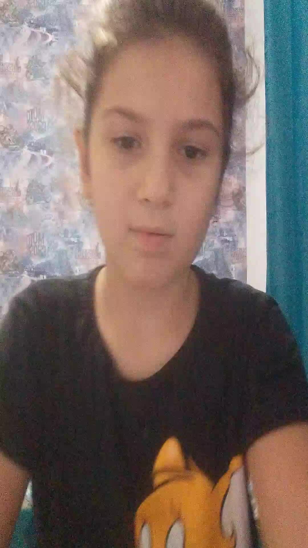 школа😭