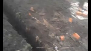 Работа прицепного мини экскаватора