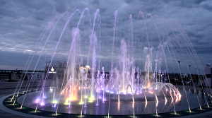 Музыкально-световое шоу фонтанов. Нижне-Волжская набережная. Нижний Новгород.