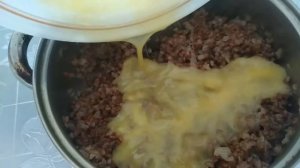 Оладьи из гречневой каши с жареным луком