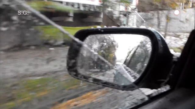 В Севастополе выпал ПЕРВЫЙ снег с градом смотреть онлайн