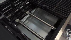 Газовый гриль StratGrill. Модель SG 300