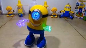 Миньон танцует под бара бара бере бере 1 час