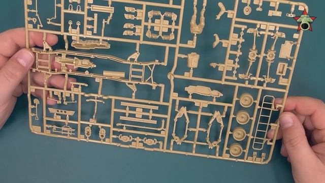 Обзор M1025 HUMVEE - автомобиль США от Tamiya модель 1/35 (US M1025 car Tamiya 1:35 model Review) смотреть онлайн