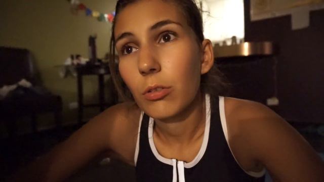 Мой первый кокос! Fitness Guam Vlog #2 смотреть онлайн