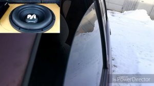 Сабвуфер Machete M12d2 гнёт стекло.