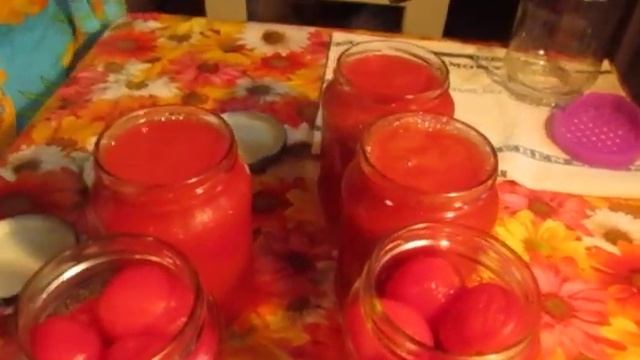 ПОМИДОРКИ ЧЕРРИ В ТОМАТНОМ СОКЕ НА ЗИМУ смотреть онлайн