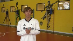 Футбольный фристайл