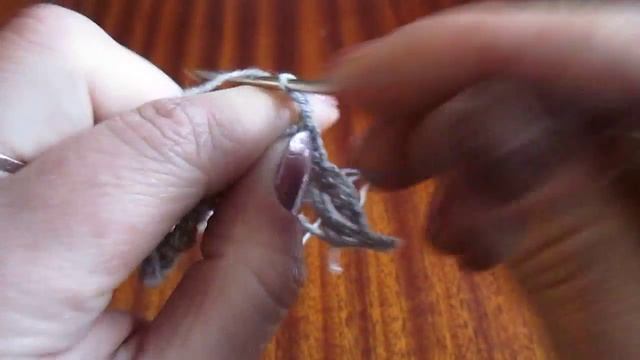 Как убавлять петли в узоре "сеточка" крючком.  How to diminish the loop in the pattern "mesh" hook.