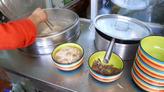 Chinese Street Food - SEAFOOD INSECTS NIGHT MARKET FOOD Nanning China