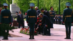 Владимир Путин. Возложение венка к Могиле Неизвестного Солдата 9 мая 2023 года