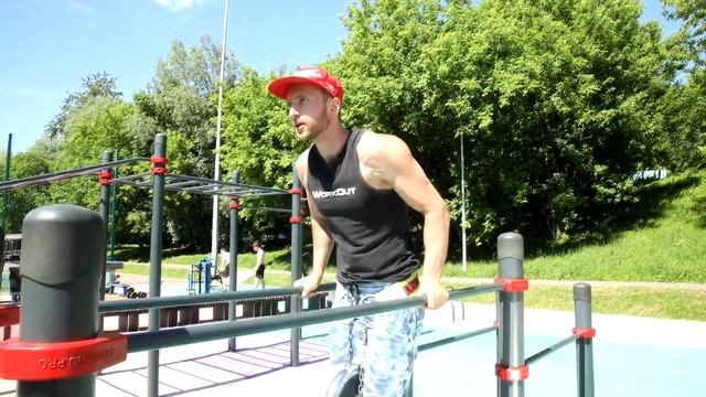 СтритЛифтинг для Начинающих: Отжимания на брусьях