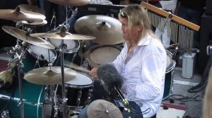 Nicko McBrain peforming Run To The Hills live @ Rock N Roll Ribs - 4/15/2011