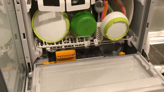 實際使用｜桌上型洗碗機可以洗多少杯盤？Panasonic NP-TR9(日本代購回台) смотреть онлайн