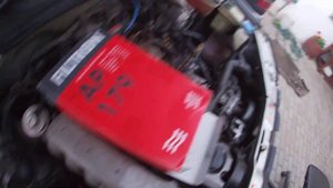 Самостоятельная замена воздушного фильтра на Ауди 100 c4 2,5 tdi FILTRON AP 179