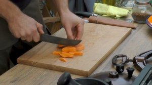 Баранина в Афганском казане. Такую нежнейшую корейку ягненка я еще не готовил.