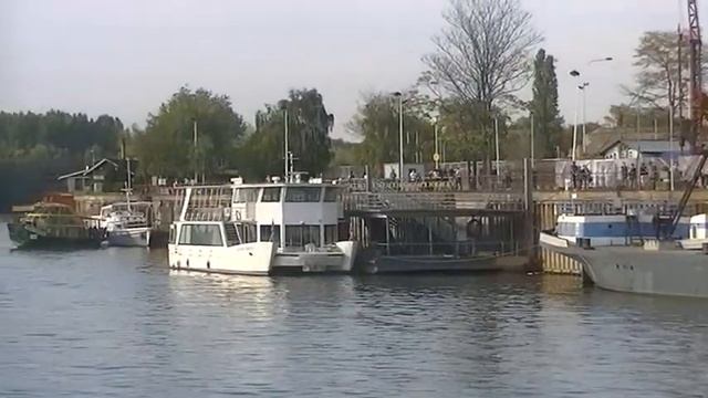 БЕЛГРАД.ПО РЕКЕ САВА.ВИДЕН СТАРЫЙ ГОРОД. смотреть онлайн