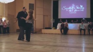 Джон Линдо и Мелисcа Рутц