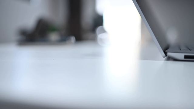 Apple's M1 MacBook Air VS Surface Laptop 4! FULL COMPARE & BENCHMARKS! смотреть онлайн