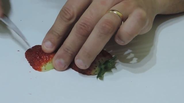 Butterfly made of Strawberry - By J.Pereira Art Carving Fruit смотреть онлайн