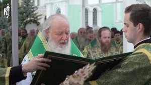 В день памяти преп  Серафима Саровского Святейший Патриарх совершил Литургию в Дивеево