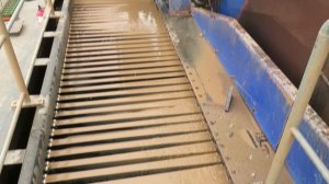 Земснаряд с плавающими конвейерами