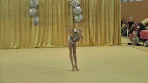 22.12.2013 Зариповские Киселева Юлия 2002 мяч