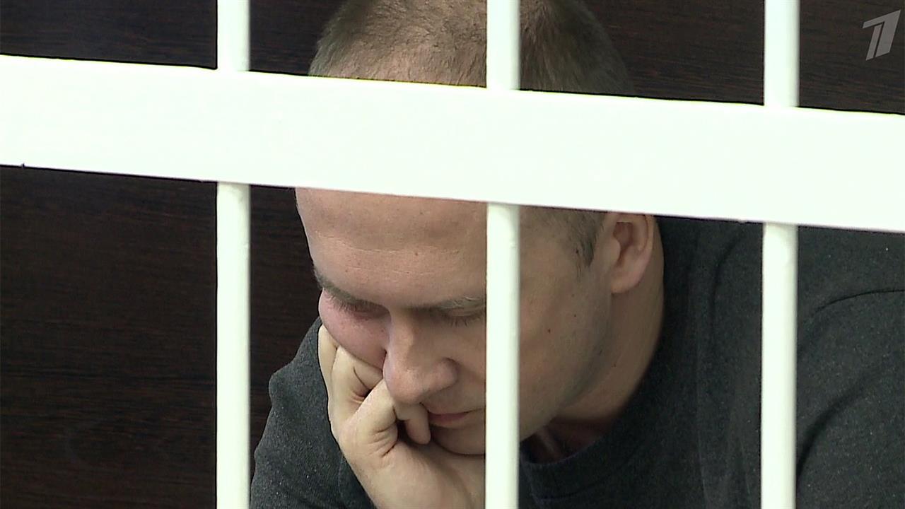 Яблочко авторитет омск. Авторитеты омска моисей. Смотрящий за омском. Левча омск криминал. Дима яблочко омск авторитет.